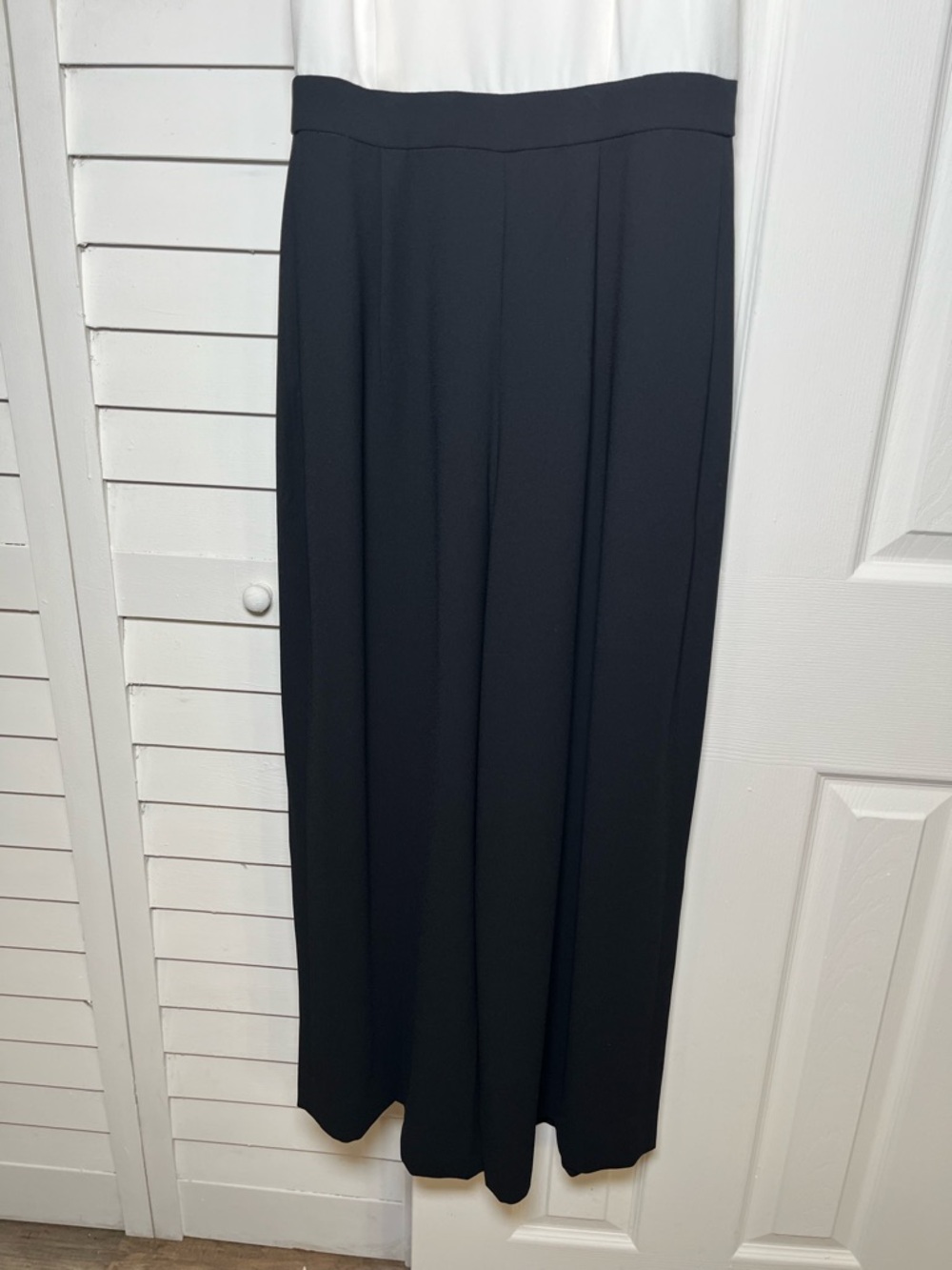 J. Crew Colorblocked Ruffle Sleeve Jumpsuit in Ivory & Black Size 0 - Picture 6 of 17